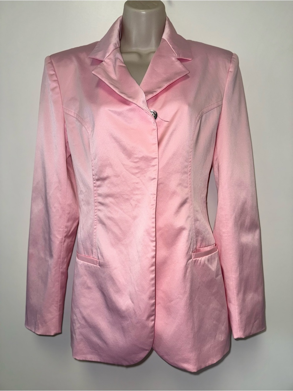 Zara (XS) Pink Buttoned Blazer